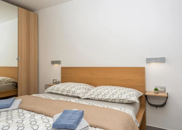 Beni By Guide * Matulji